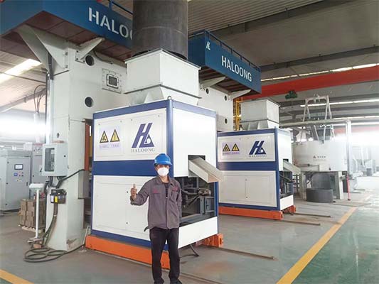 1250T伺服電動(dòng)螺旋壓力機(jī) 1250T伺服電動(dòng)螺旋壓力機(jī)